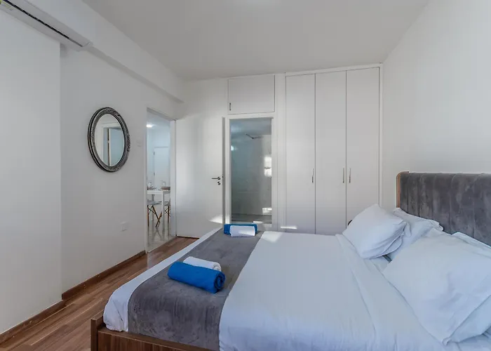 Apartment Flirty Flamingo Seaview Larnaca