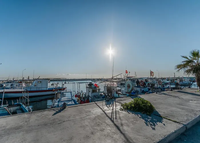 Apartment Flirty Flamingo Seaview Larnaca