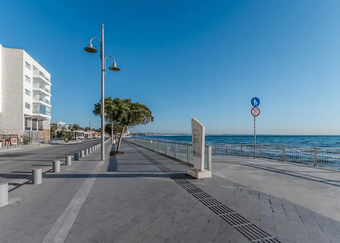 Διαμέρισμα Flirty Flamingo Seaview *